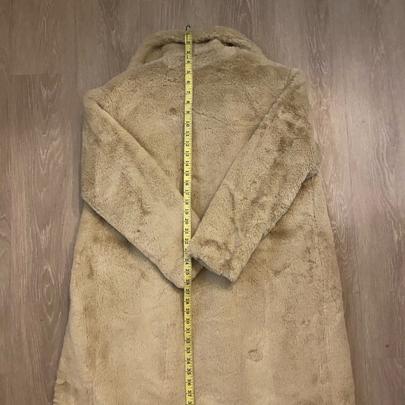 Vera Moda Faux Fur Oversized Teddy Coat - Picture 5 of 7